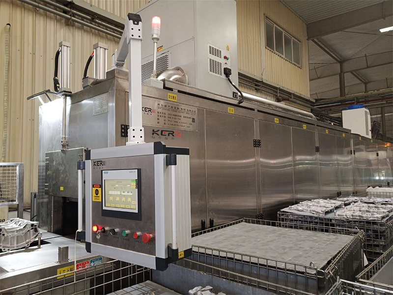 碳氫清洗機設(shè)備的使用優(yōu)勢有哪些？