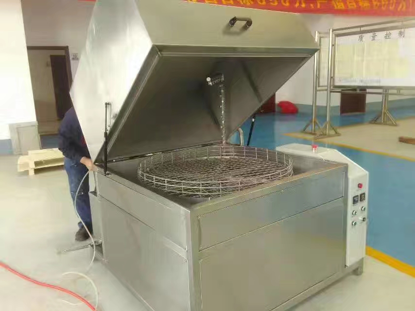 超聲波清洗溶液溶劑選用應(yīng)依據(jù)的因素是什么？