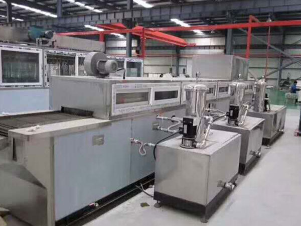 超聲清洗機廠家分析與超聲波清洗與傳統(tǒng)清洗有什么不同？(圖1)